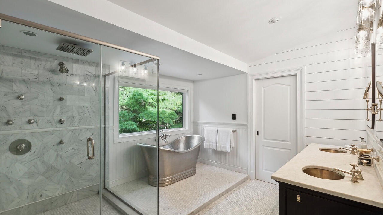 Photo of Bathroom in East Hampton