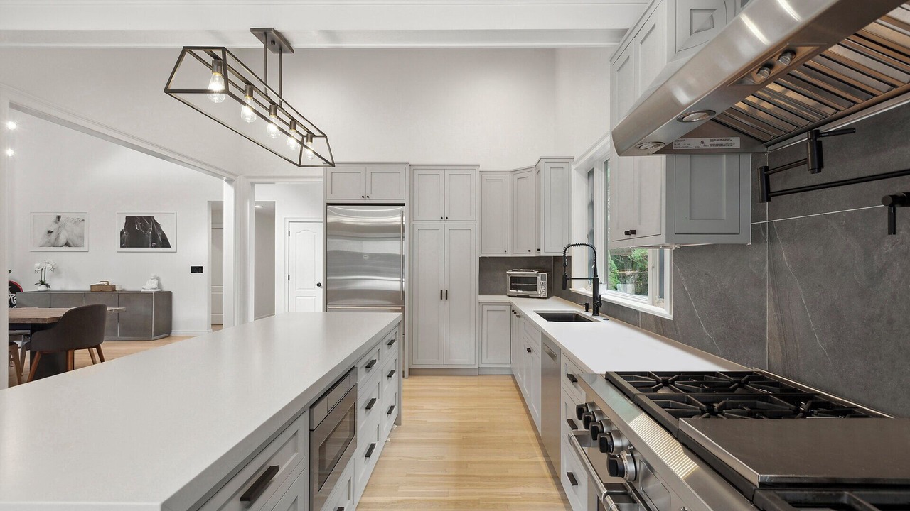 Photo of Kitchen in East Hampton
