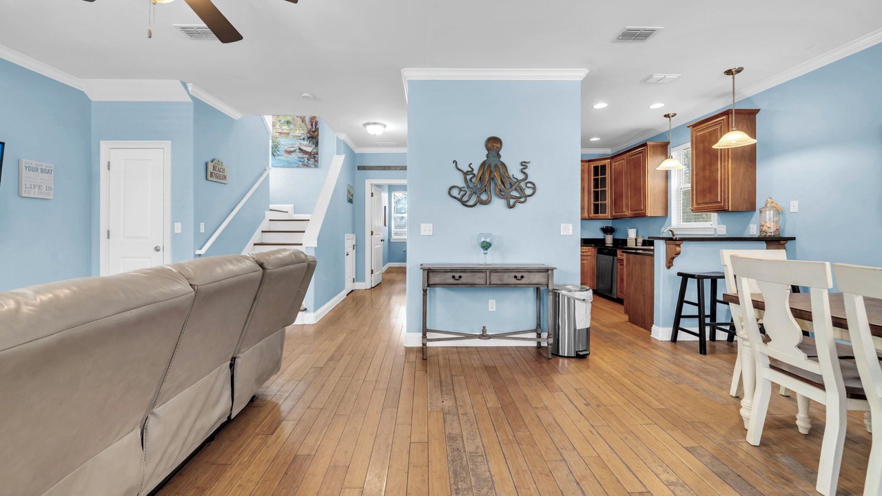 Photo of Livingroom in Villages of Crystal Beach