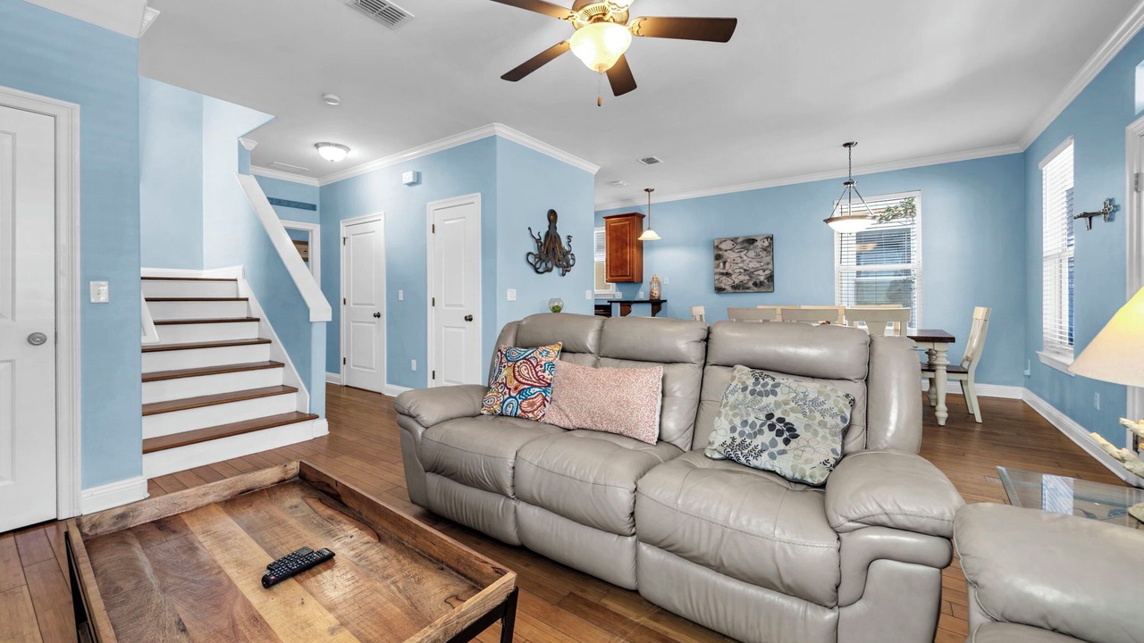 Photo of Livingroom in Villages of Crystal Beach