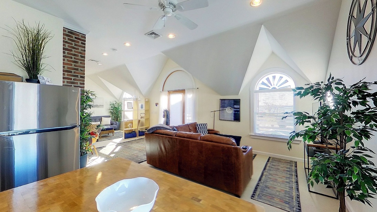 Photo of Bedroom in Yachting Village