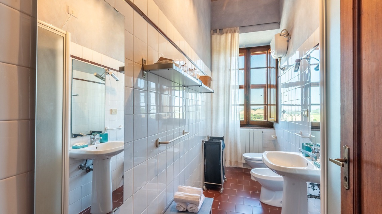 Photo of Bathroom in Monteriggioni