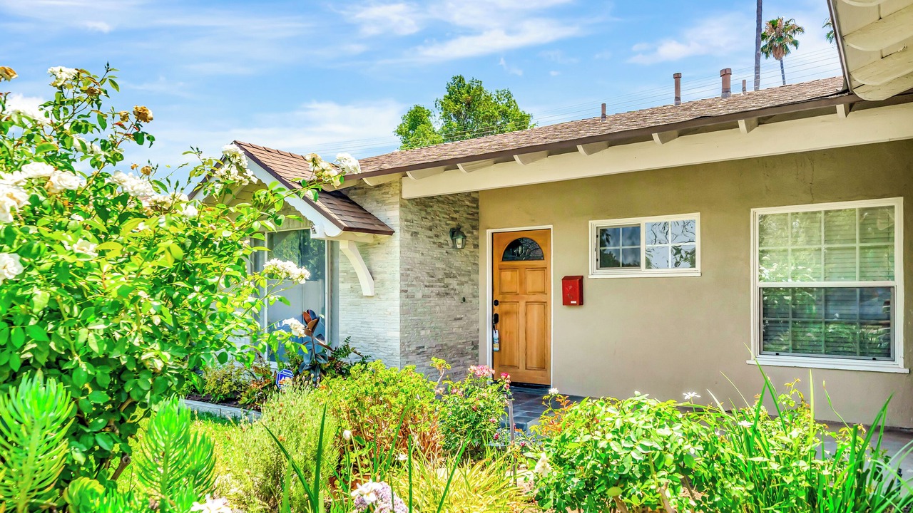 Photo of Outdoor in West Hills
