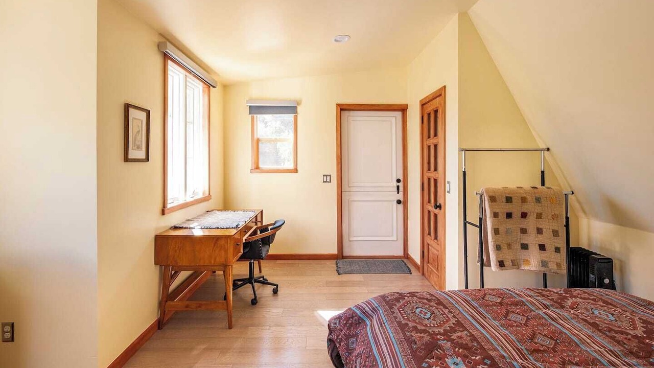 Photo of Bedroom in Topanga