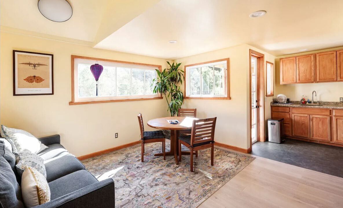 Photo of Livingroom in Topanga