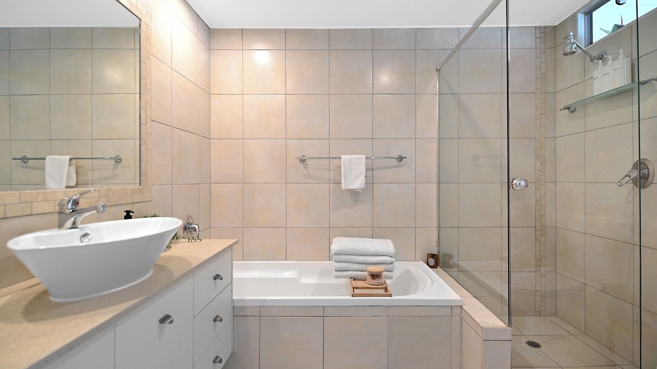 Photo of Bathroom in Mermaid Beach
