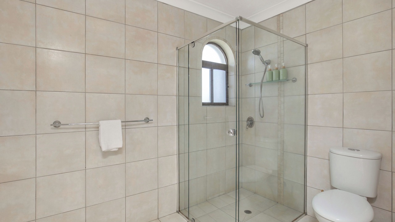 Photo of Bathroom in Mermaid Beach