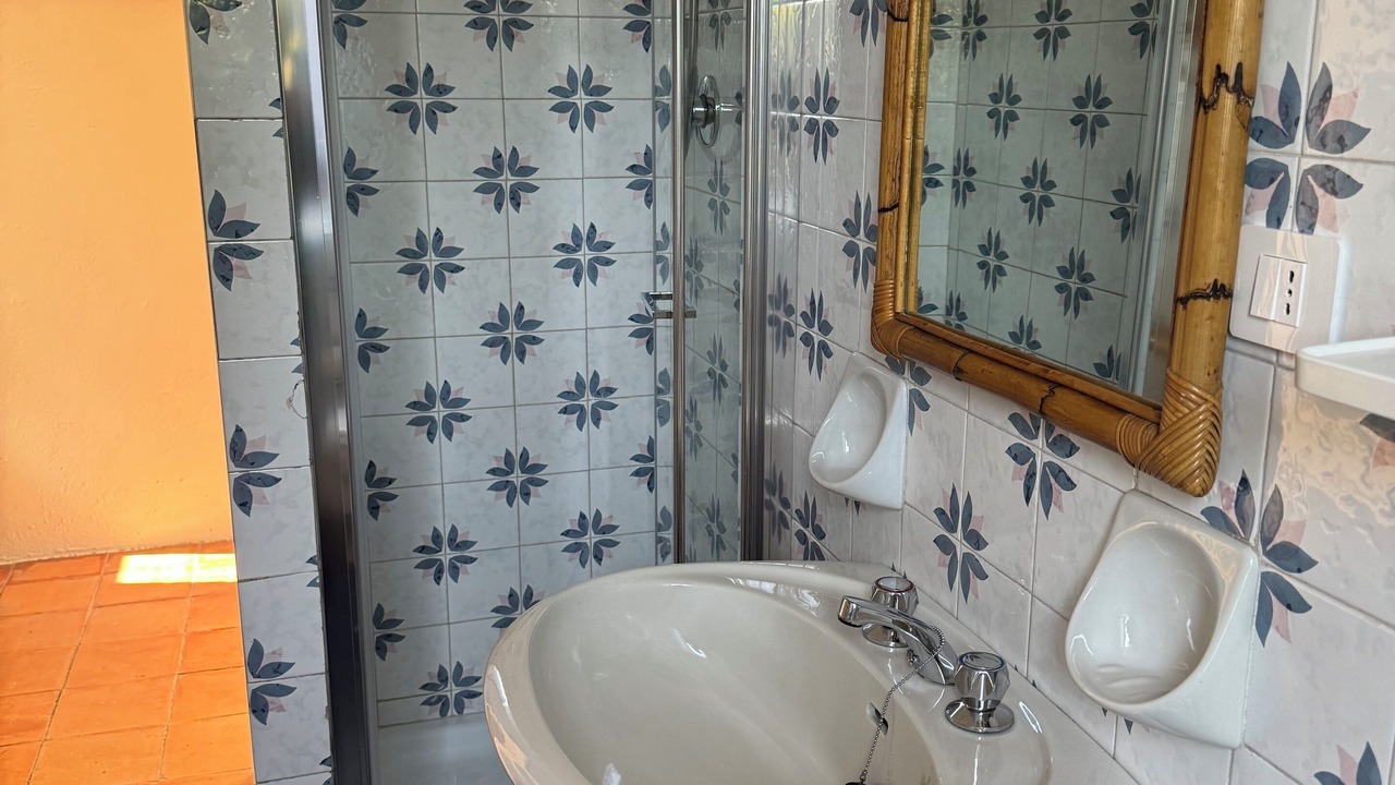 Photo of Bathroom in Pineto
