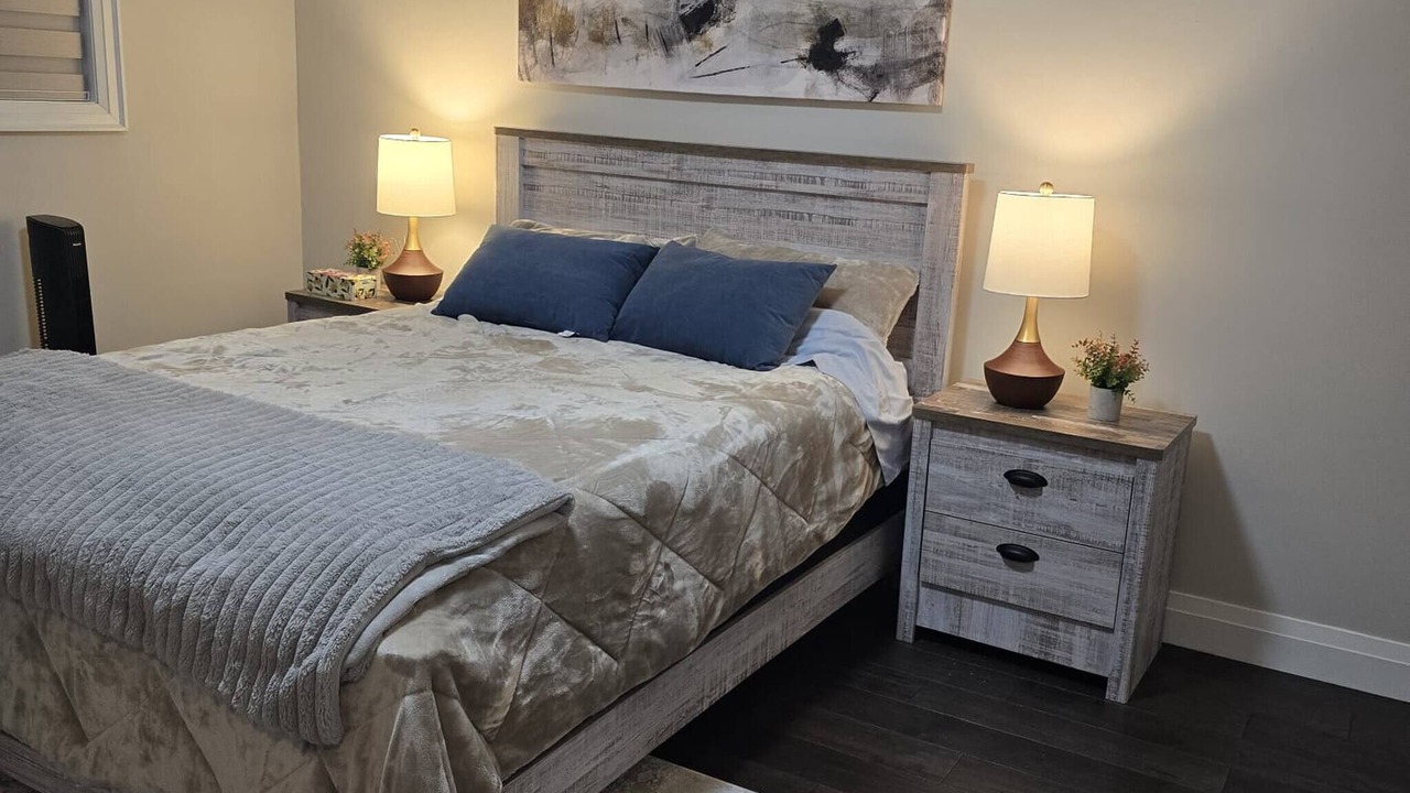 Photo of Bedroom in Cooksville