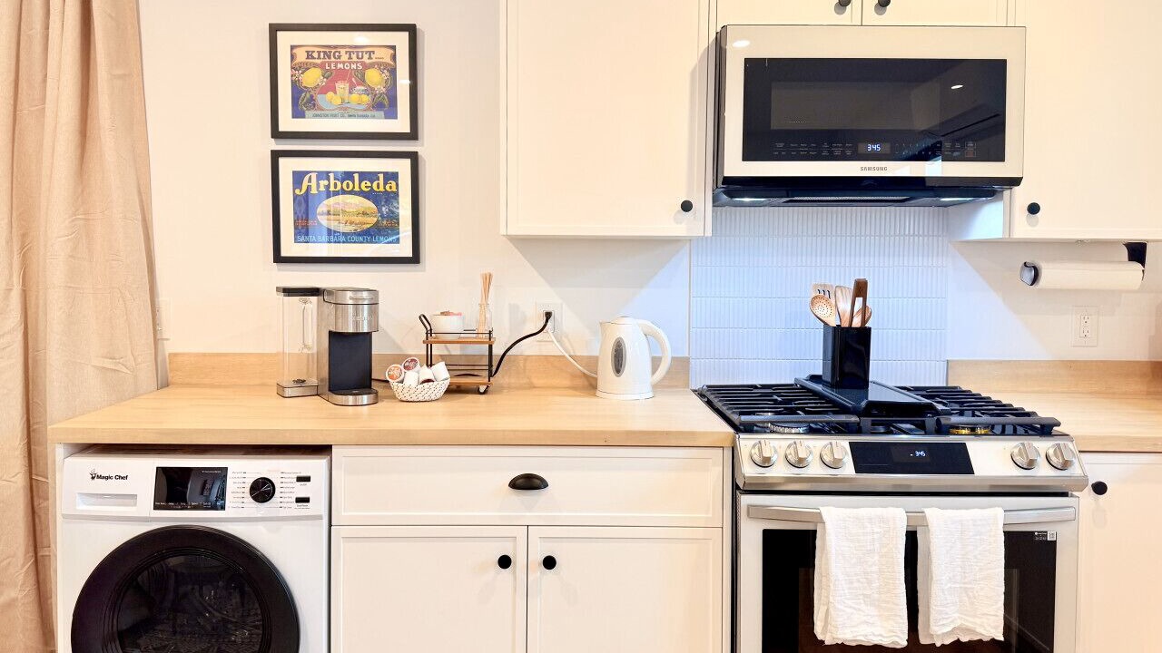 Photo of Kitchen in Meiners Oaks