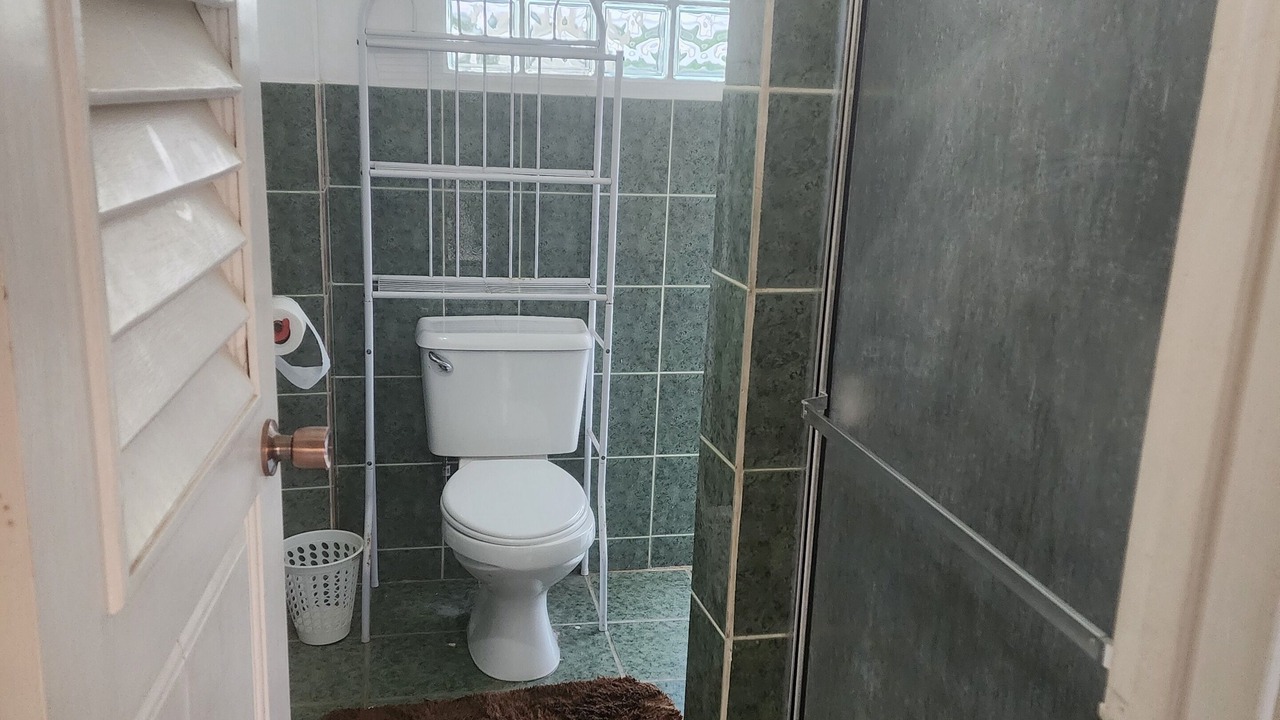 Photo of Bathroom in Lambeau