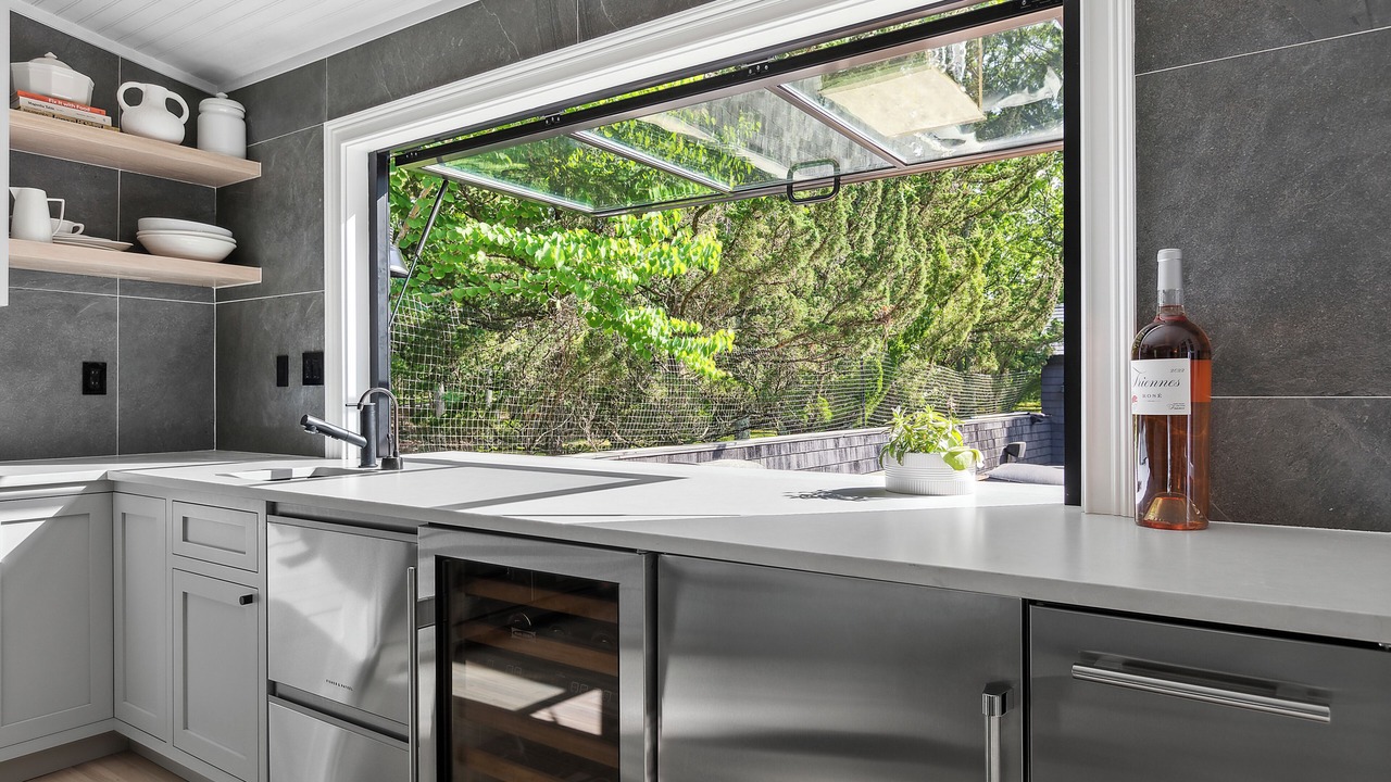 Photo of Kitchen in East Hampton