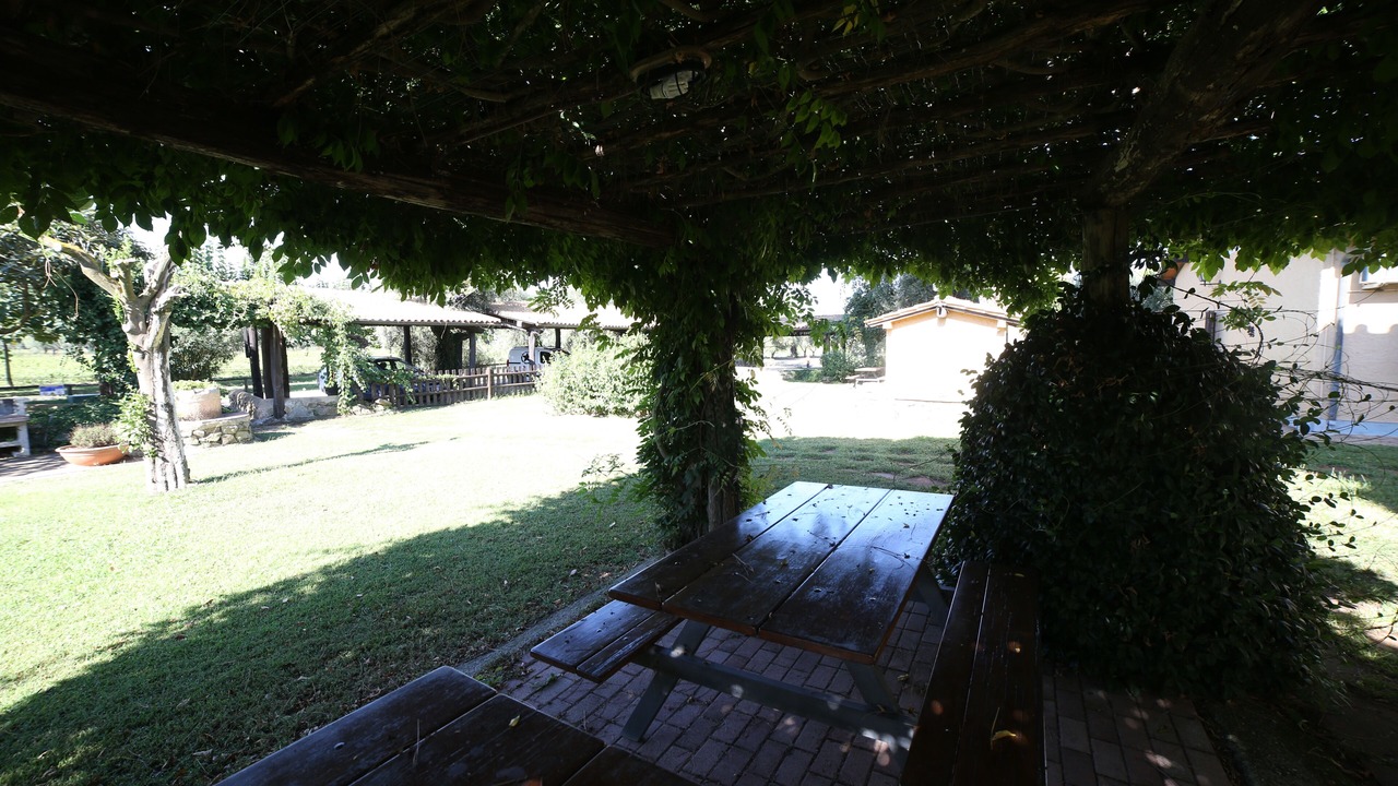 Photo of Patio Balcony in Bolgheri