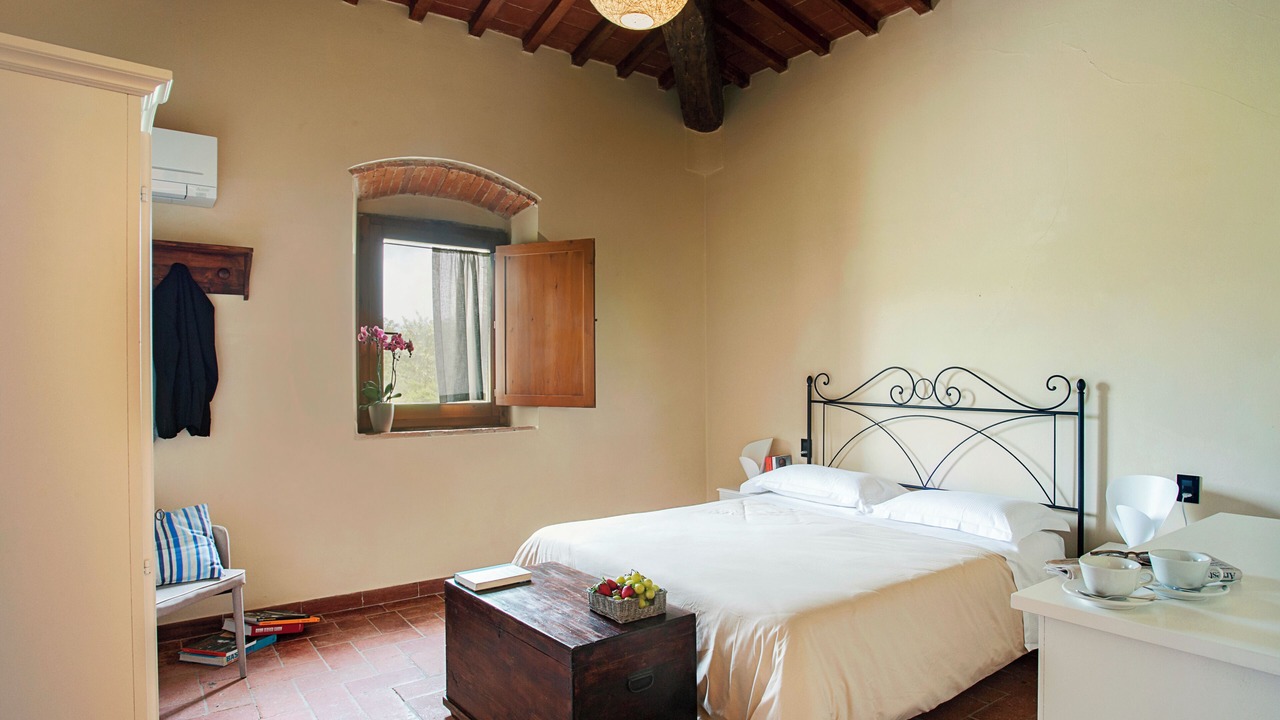 Photo of Bedroom in Cavriglia