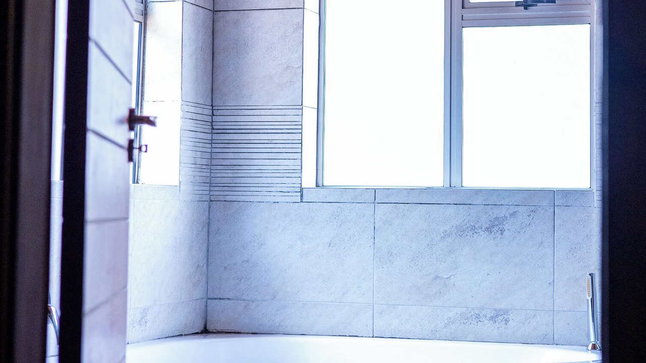 Photo of Bathroom in Greater Johannesburg Metropolitan Area