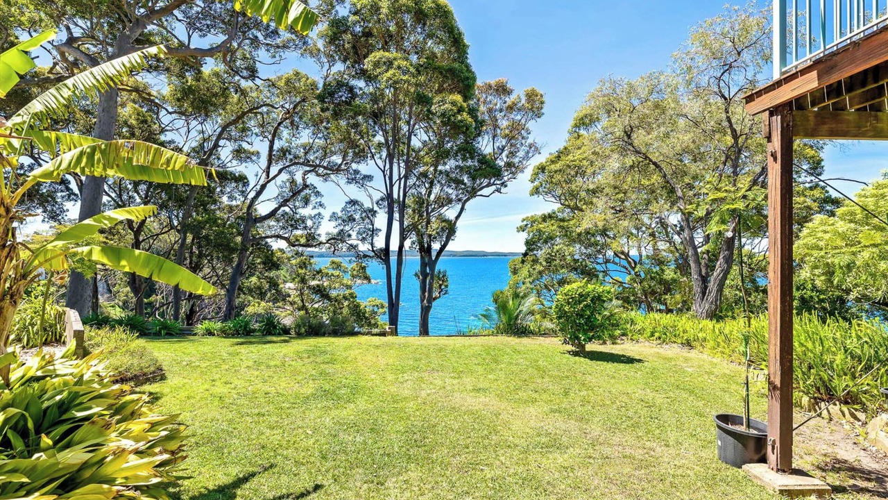 Photo of Outdoor in Denhams Beach