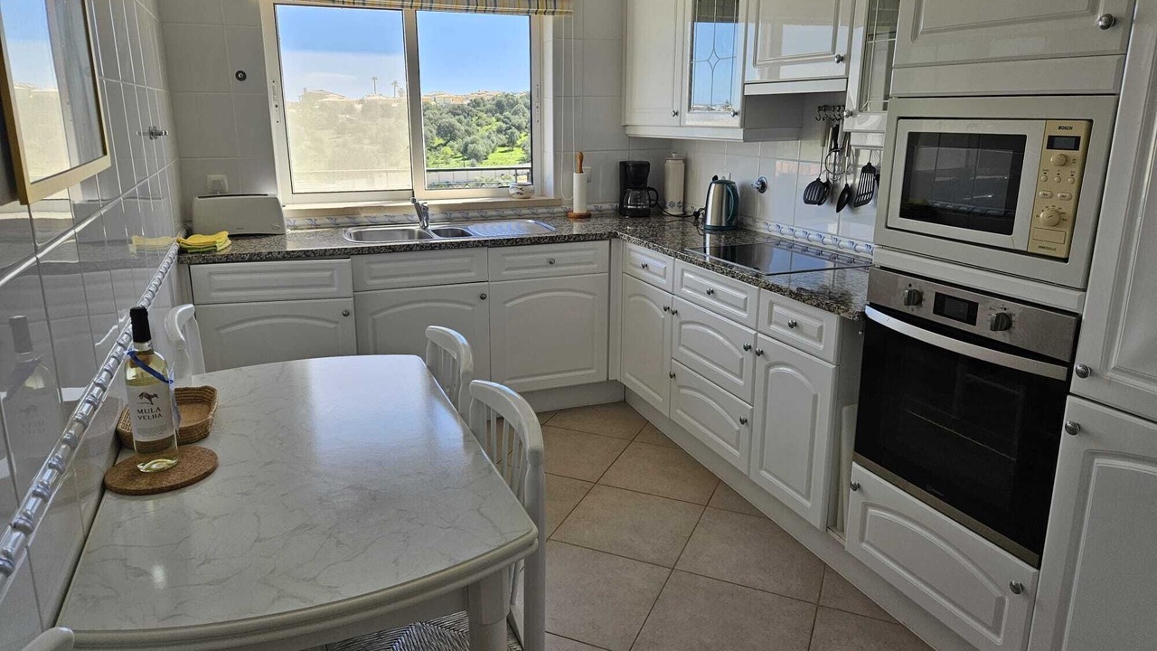 Photo of Kitchen in Atalaia