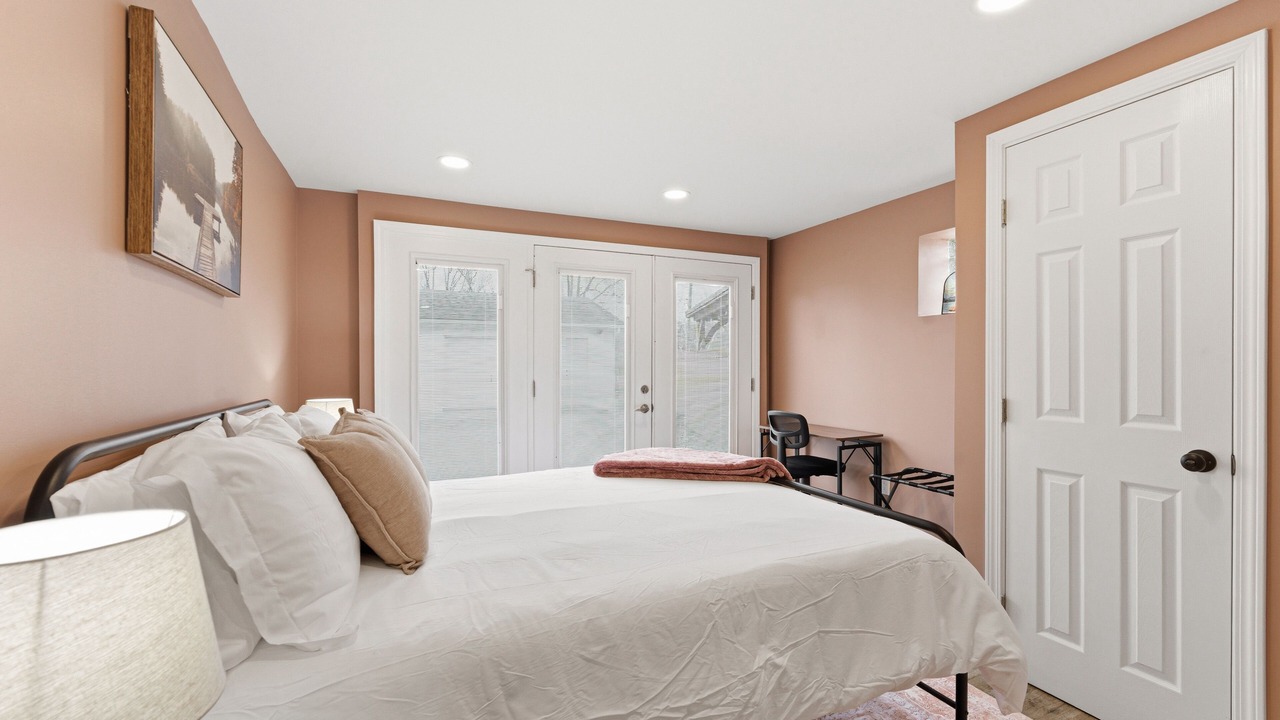 Photo of Bedroom in Logan