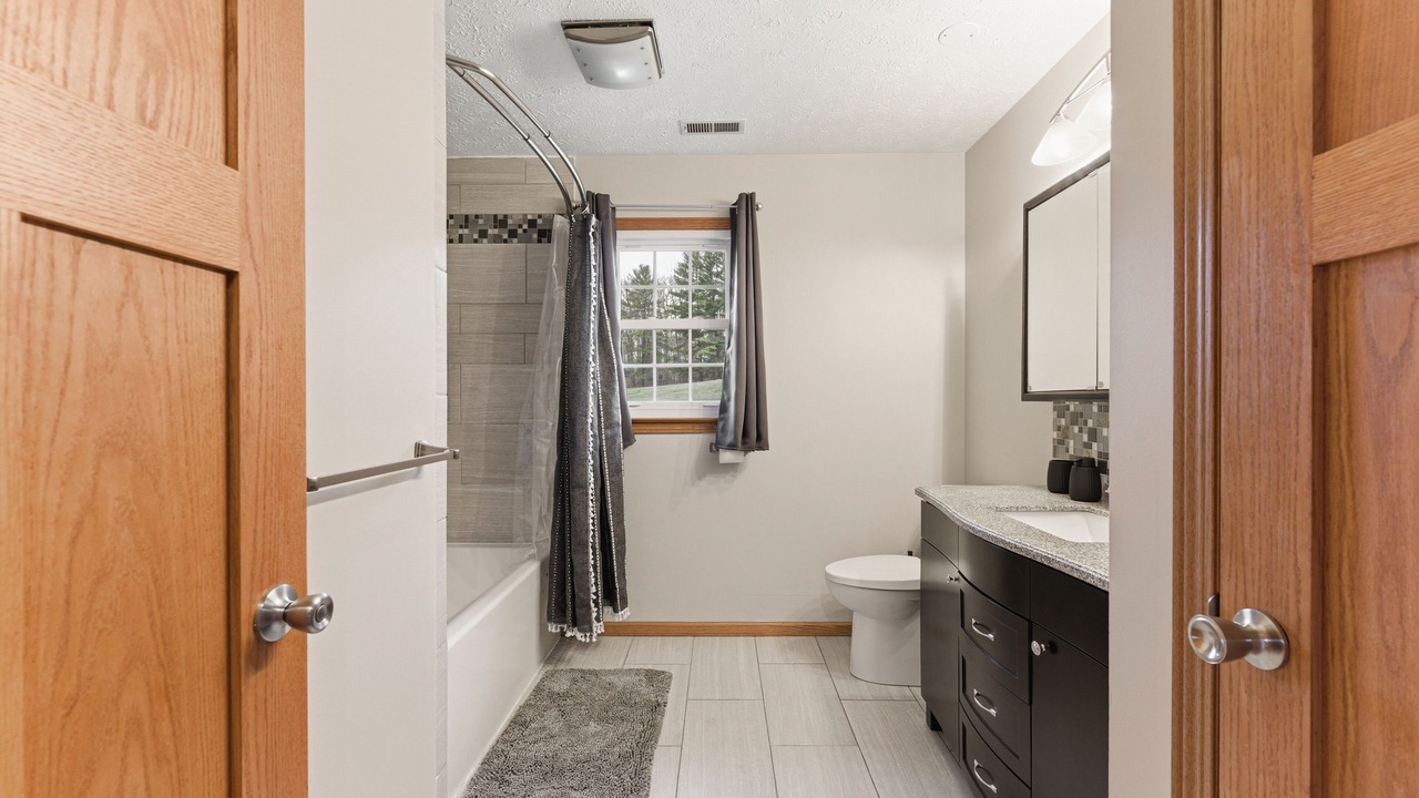 Photo of Bathroom in Logan