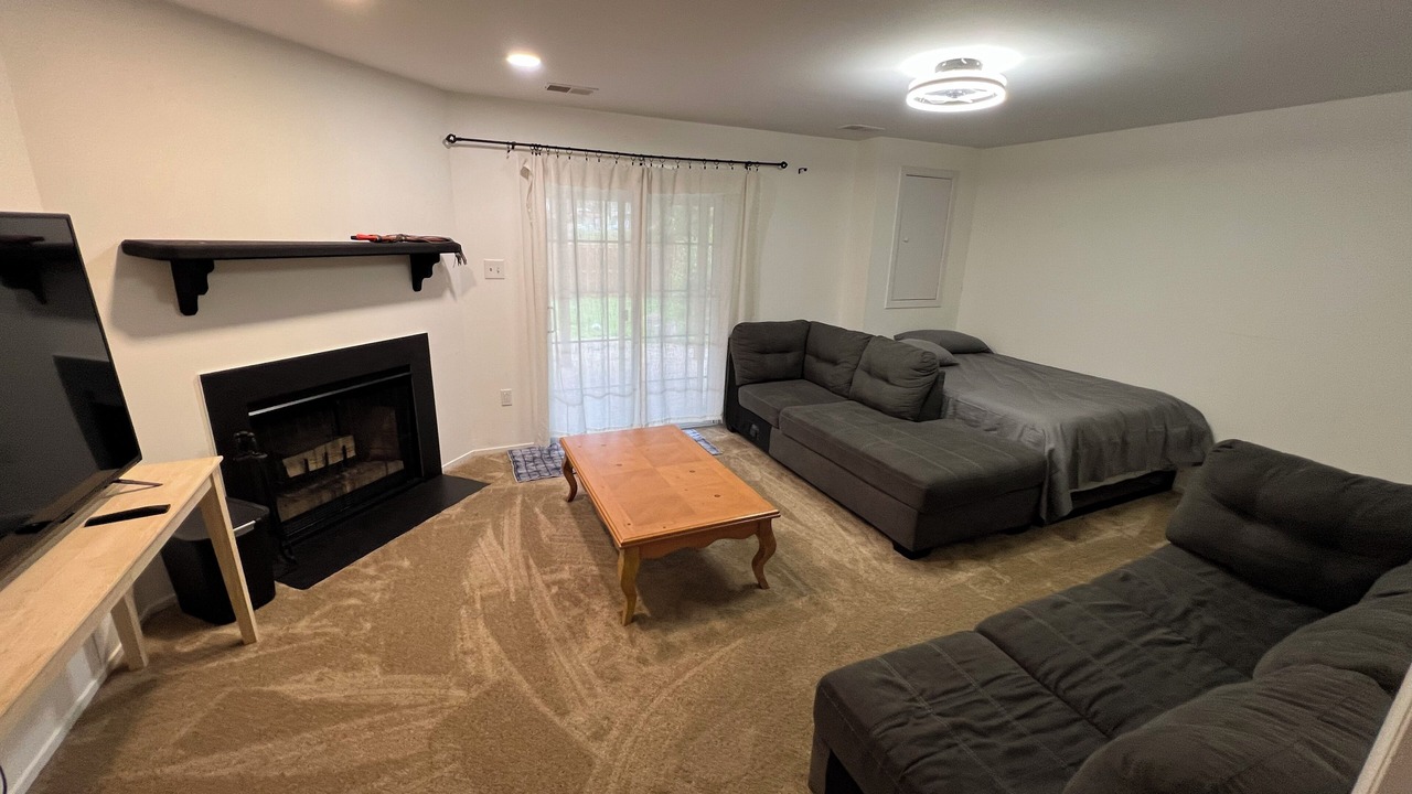 Photo of Livingroom in Gaithersburg