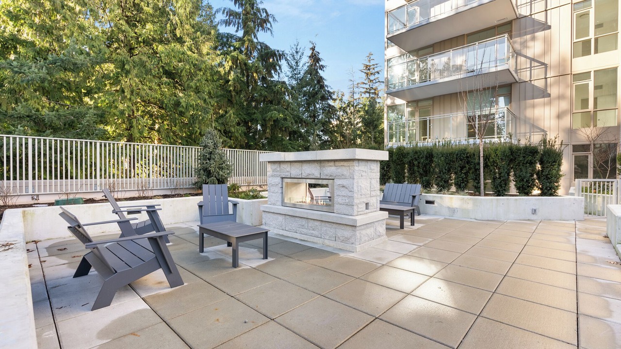Photo of Patio Balcony in Lynn Valley