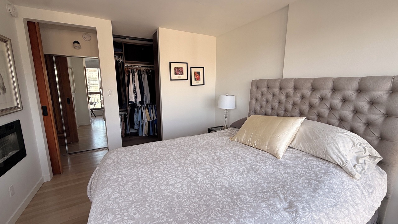 Photo of Bedroom in Hollyburn