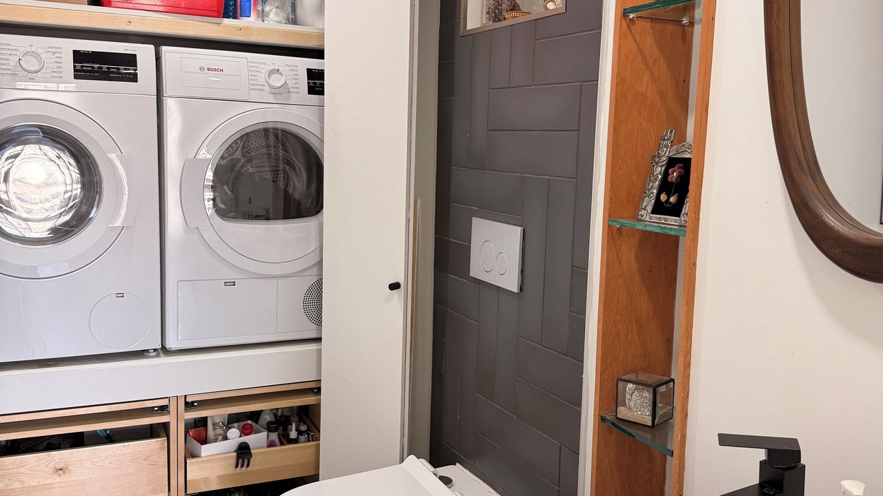 Photo of Bathroom in Hollyburn