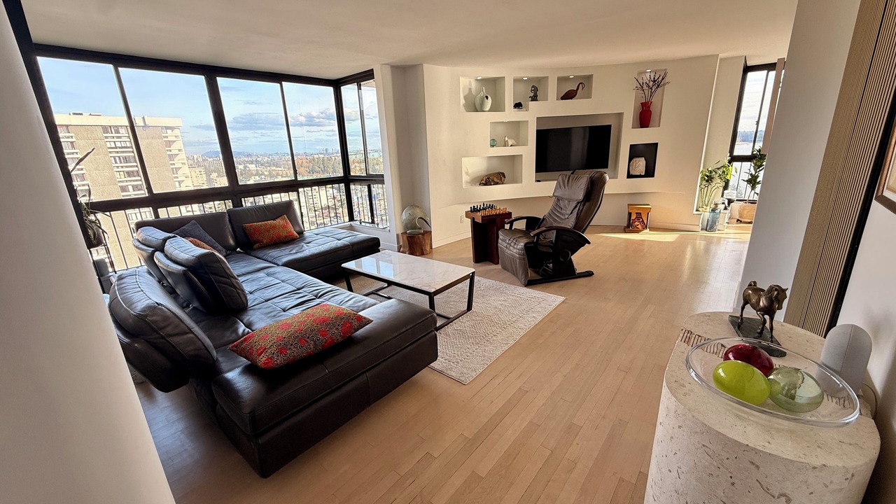 Photo of Livingroom in Hollyburn