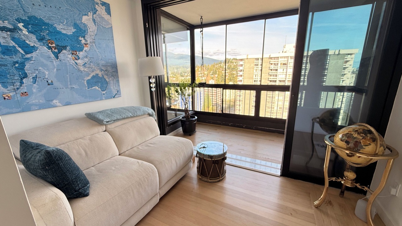 Photo of Livingroom in Hollyburn