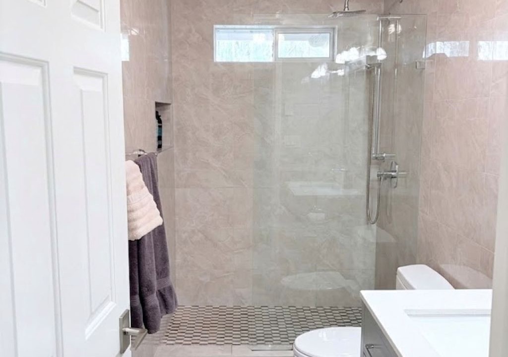 Photo of Bathroom in West Vancouver