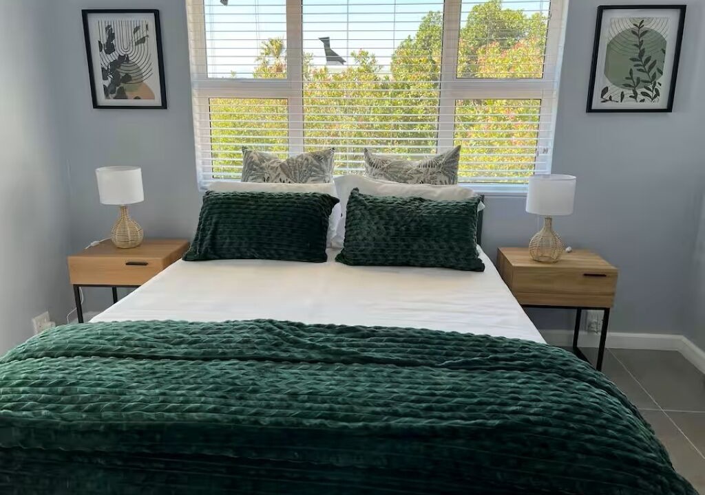 Photo of Bedroom in Mountainside