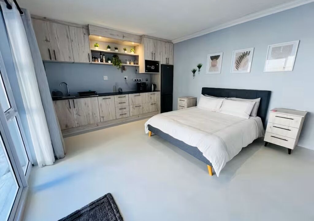 Photo of Bedroom in Mountainside