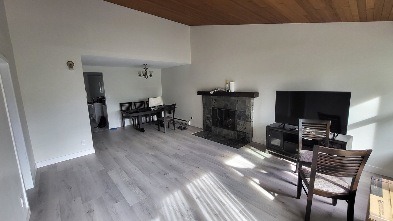 Photo of Livingroom in Pemberton Heights