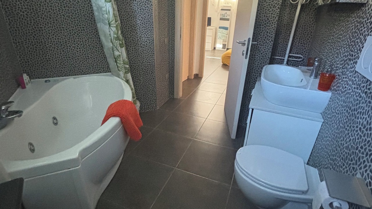 Photo of Bathroom in Livorno