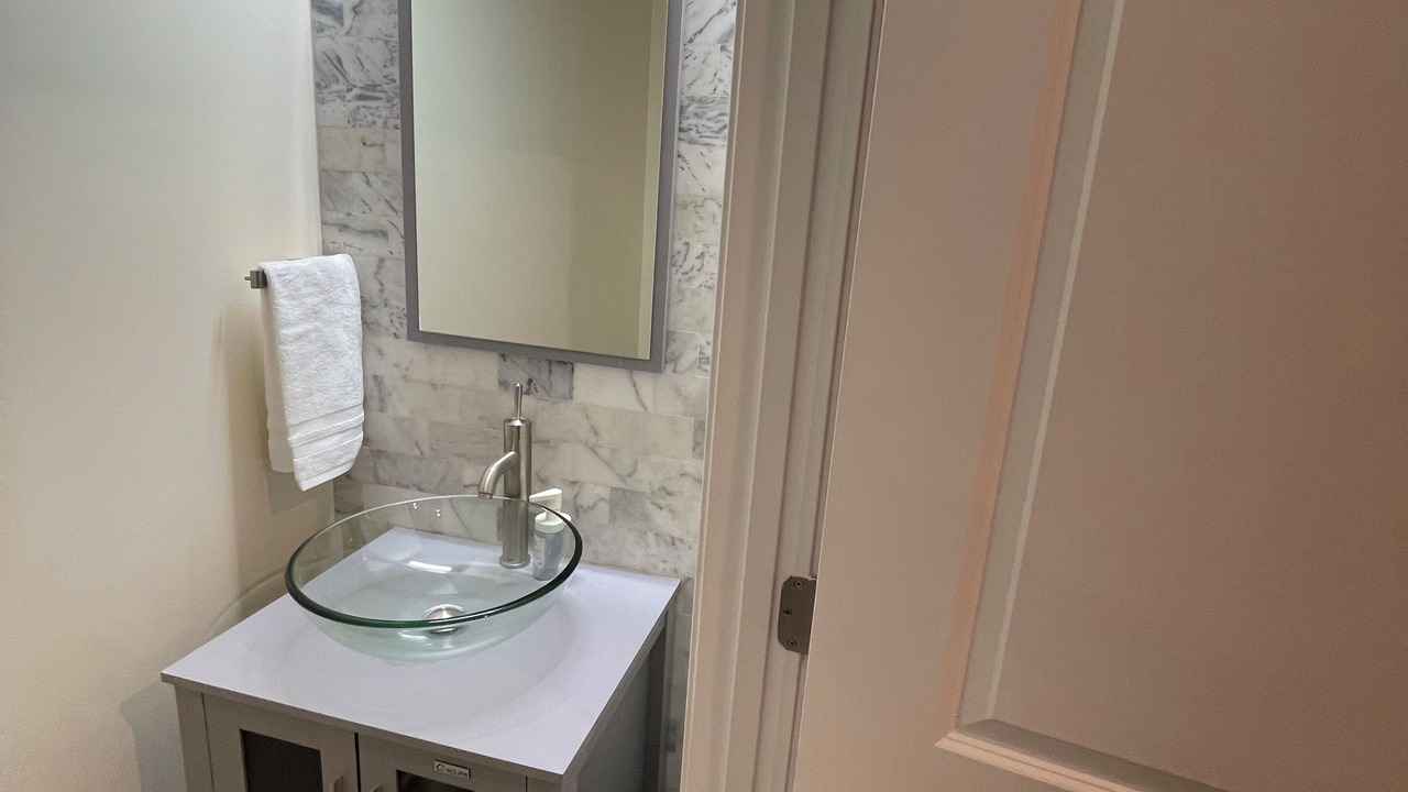 Photo of Bathroom in Largo