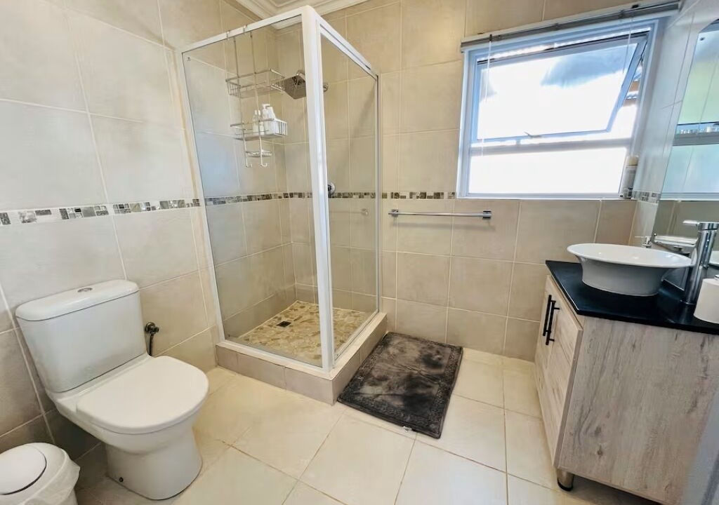 Photo of Bathroom in Mountainside