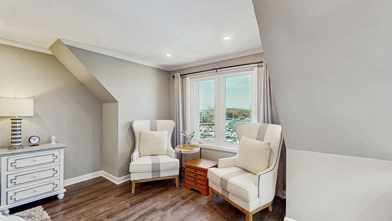 Photo of Livingroom in Shelter Cove