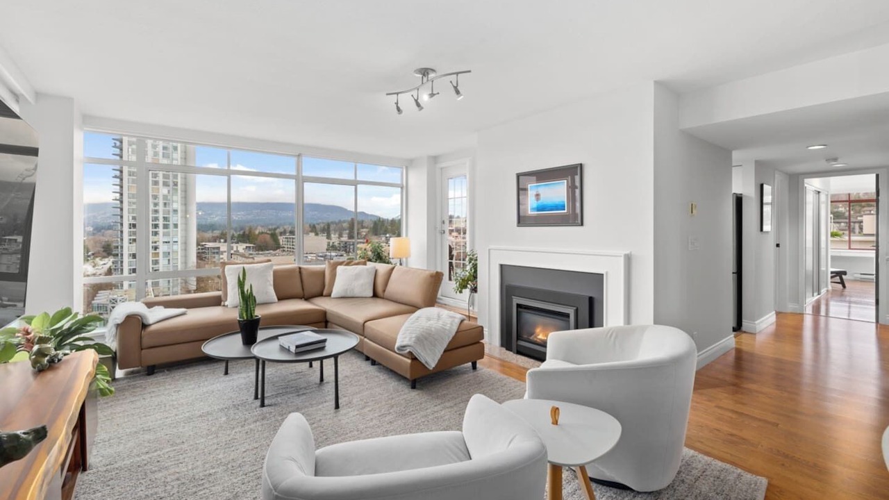 Photo of Livingroom in Lower Lonsdale