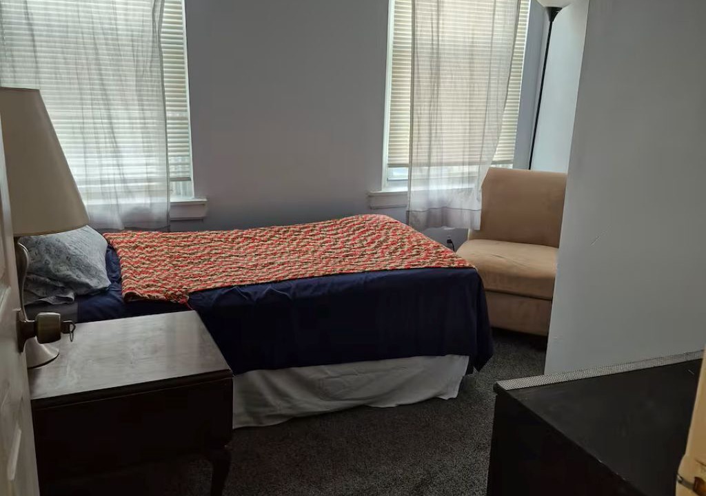 Photo of Bedroom in Fairlawn