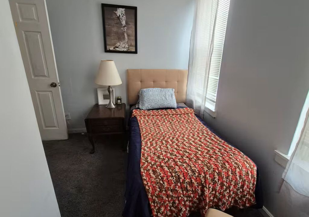 Photo of Bedroom in Fairlawn