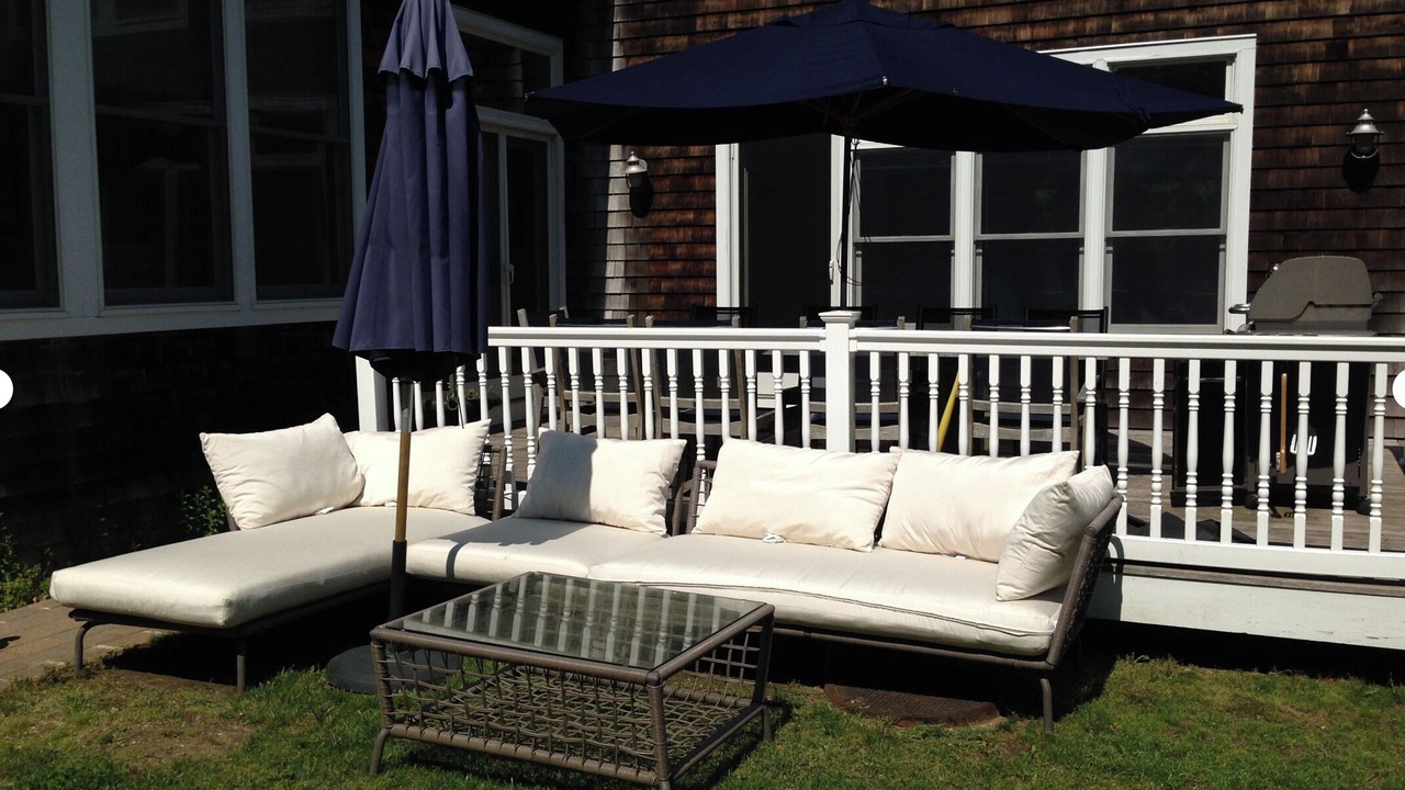Photo of Patio Balcony in Wainscott Woods
