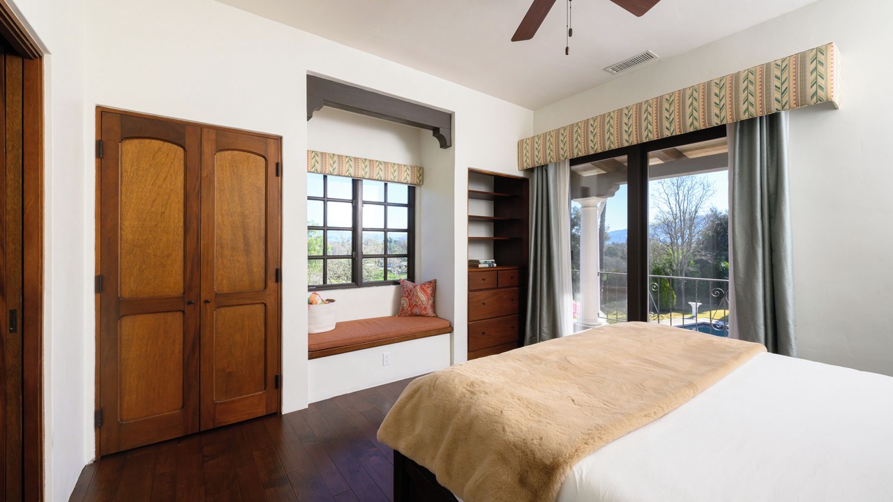 Photo of Bedroom in Ballard
