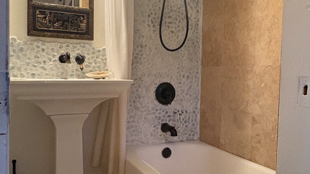 Photo of Bathroom in South Laguna