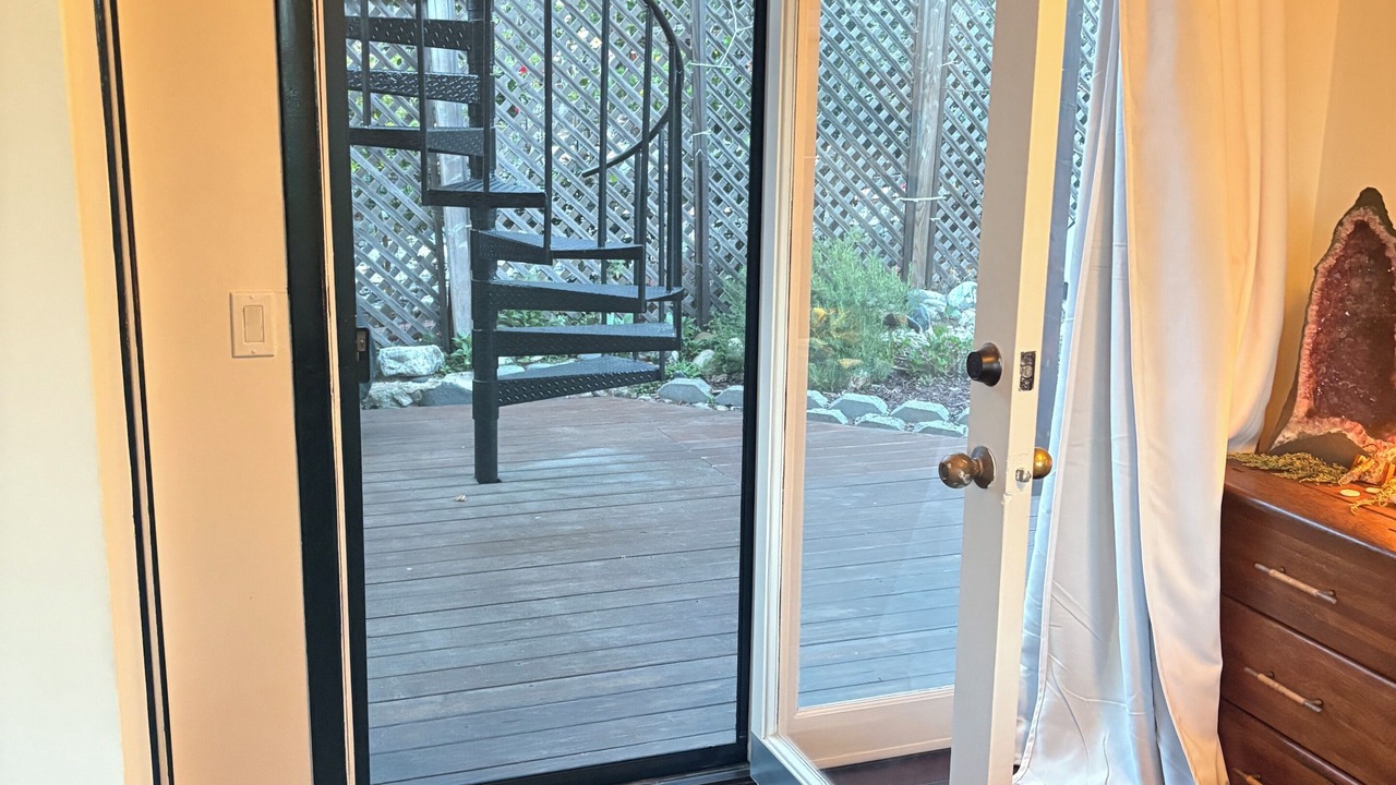 Photo of Bedroom in South Laguna
