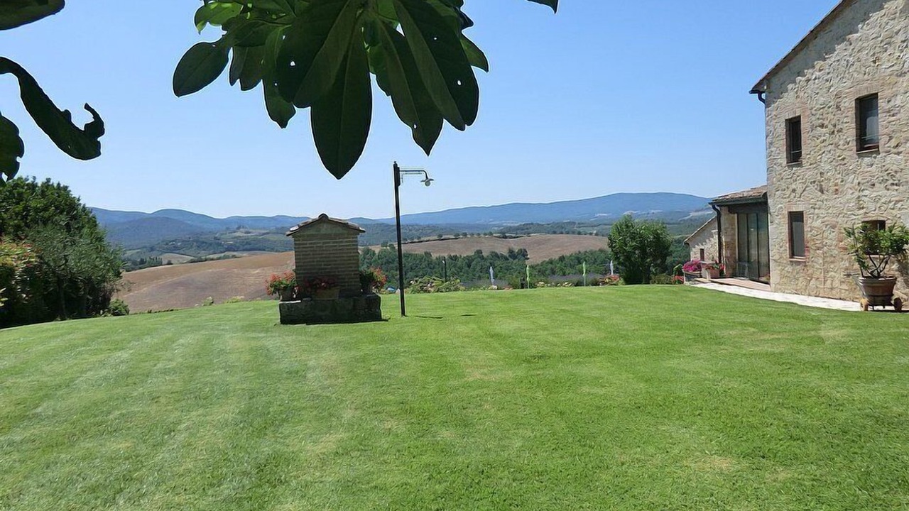 Photo of Outdoor in Lano