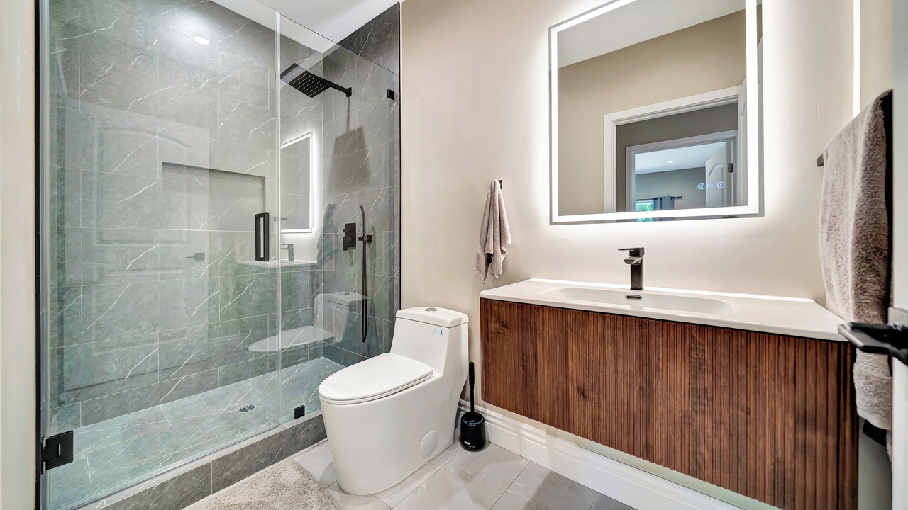 Photo of Bathroom in West Hills