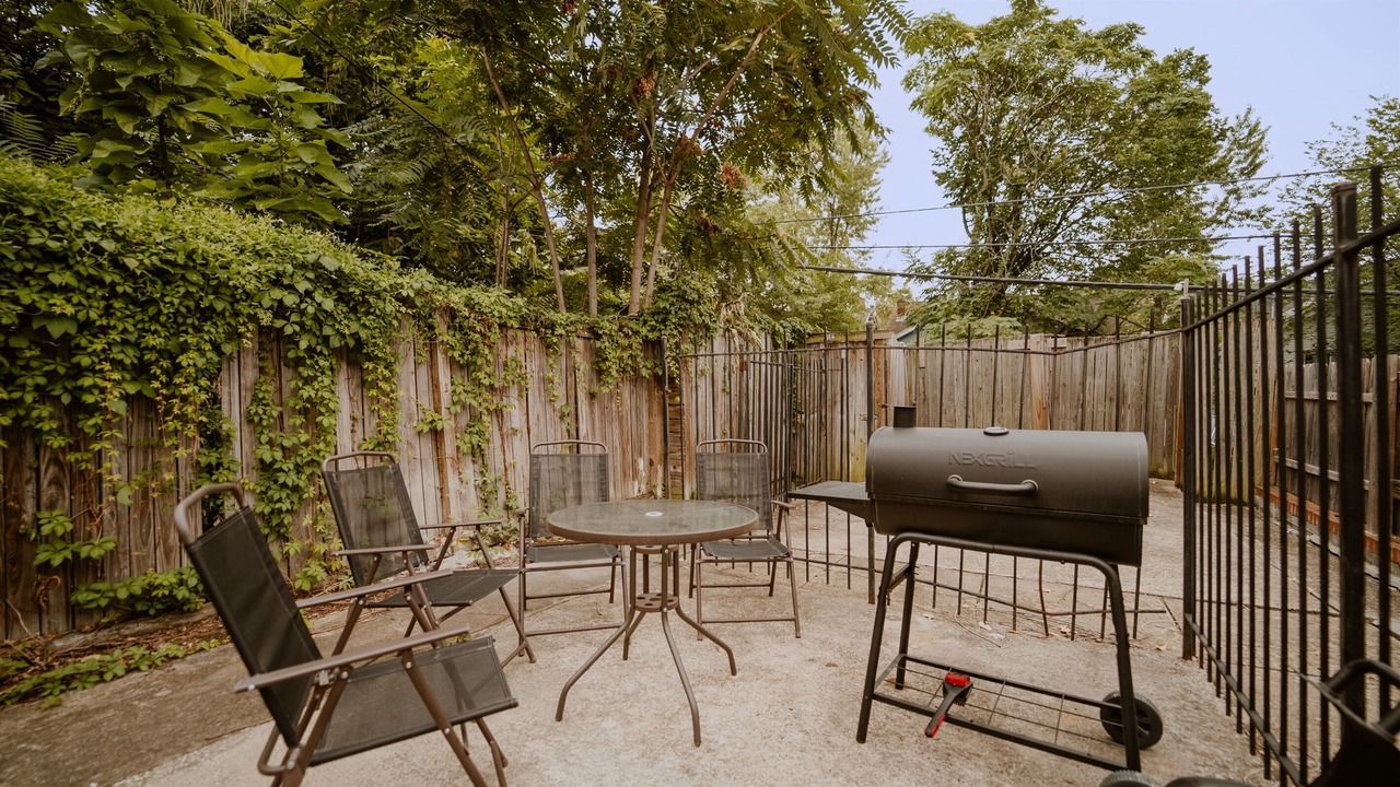 Photo of Outdoor in Park View