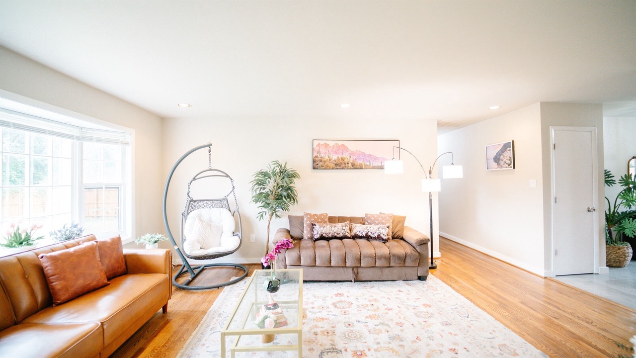 Photo of Livingroom in Oxon Hill