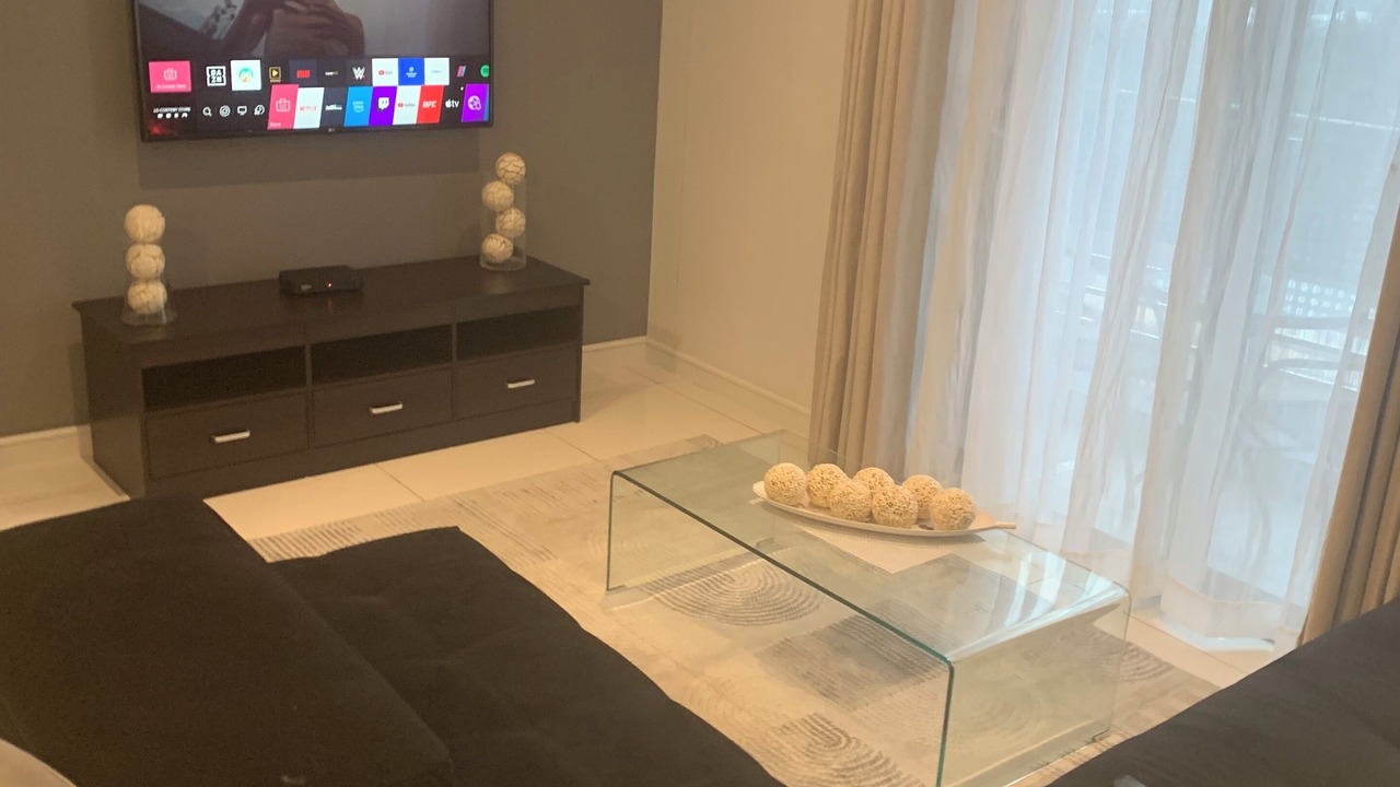 Photo of Livingroom in Greater Johannesburg Metropolitan Area