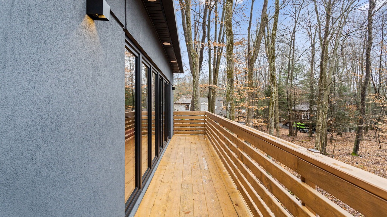 Photo of Patio Balcony in Pocono Pines